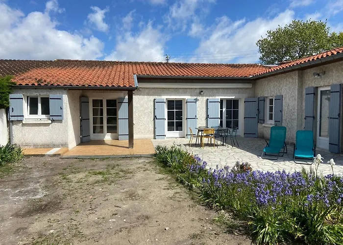 Maison 4 Personnes Avec Jardin, A 200 M De La Plage